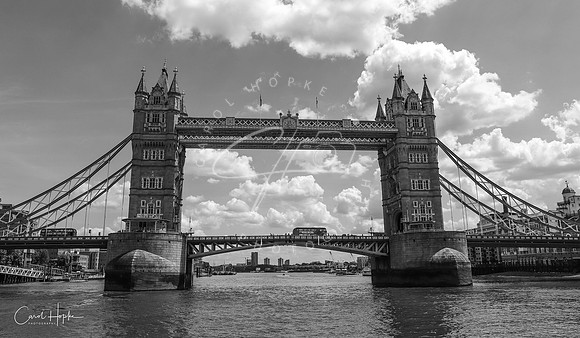 Tower Bridge bw - 2018